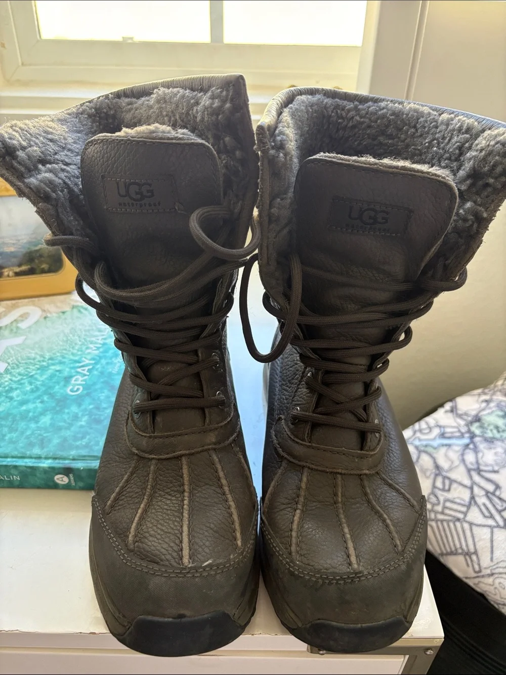 UGG sturdy winter